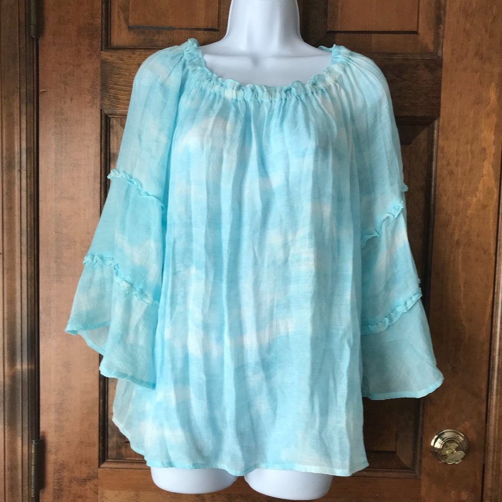 Zac & Rachel Blue & White Pullover Tunic w/Elastic Neck & Belled Sleeves Large